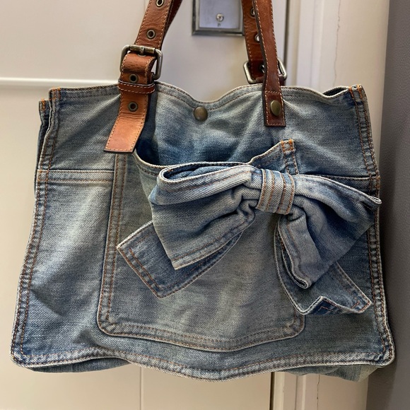 Red Valentine denim Tote Bag with Bow Accent - Picture 2 of 3